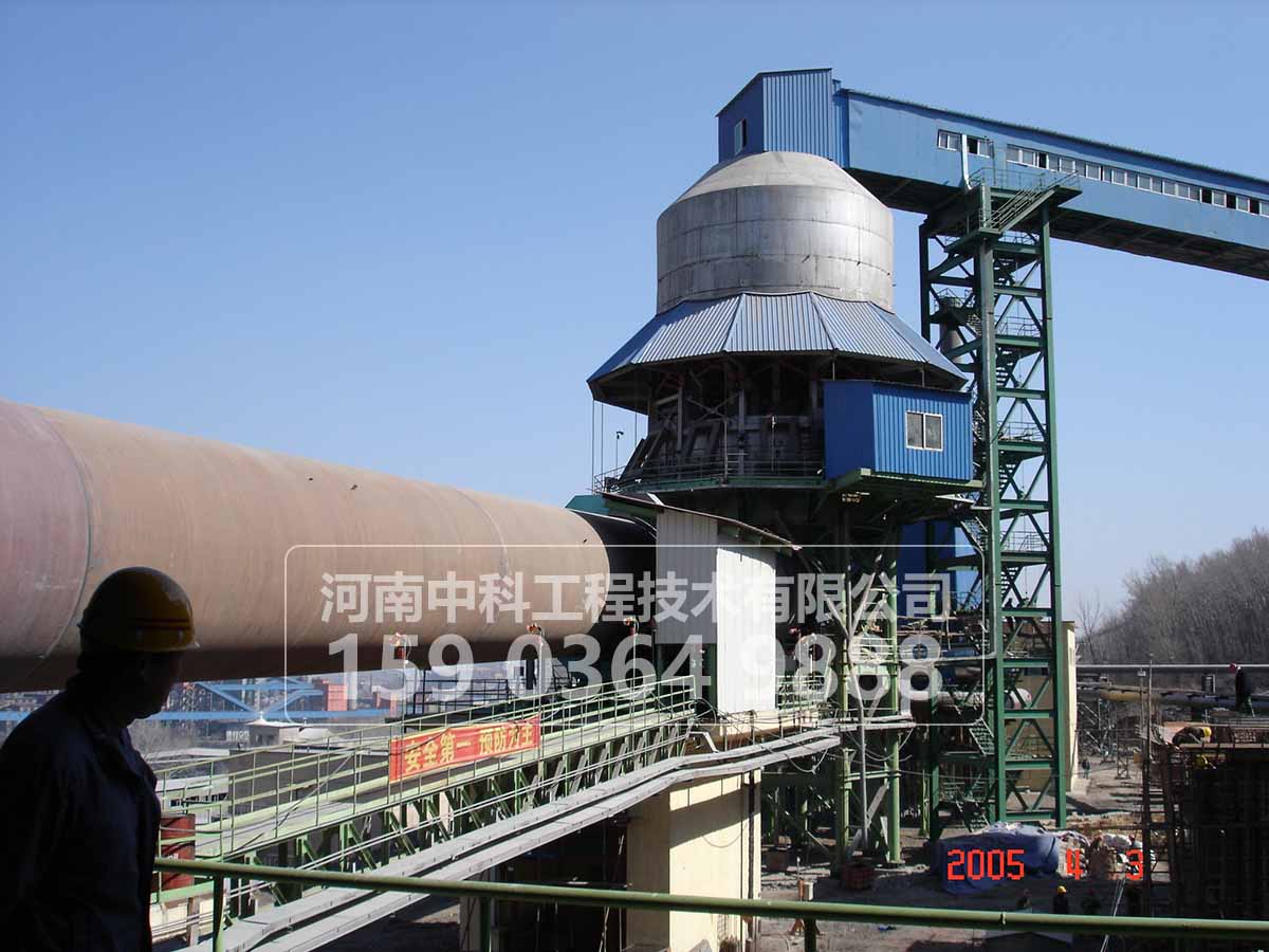 石灰回轉(zhuǎn)窯窯頭、預(yù)熱分解帶、冷卻帶三個(gè)主要部件介紹