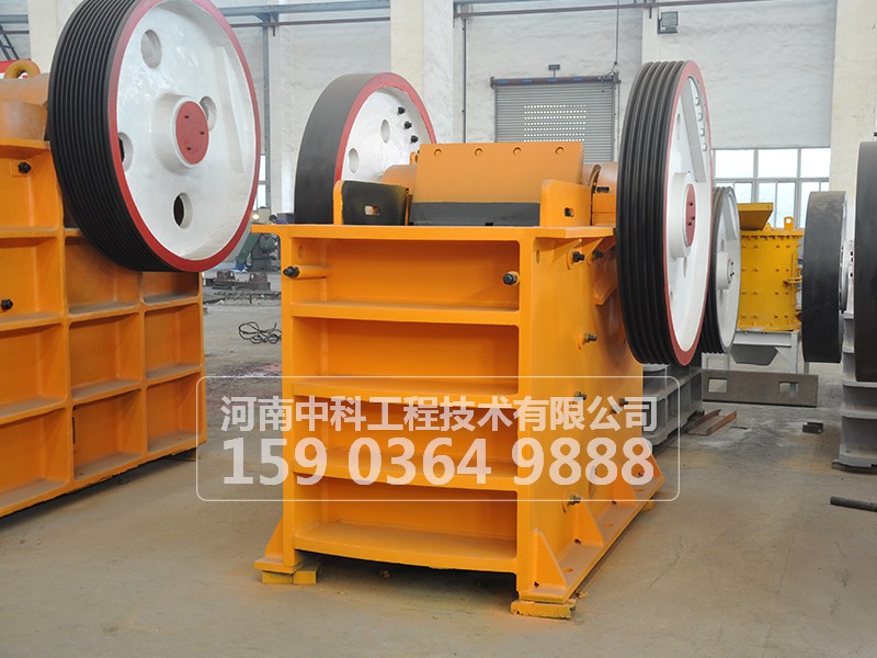 顎式破碎機(jī)襯板磨損到什么程度更換？ 